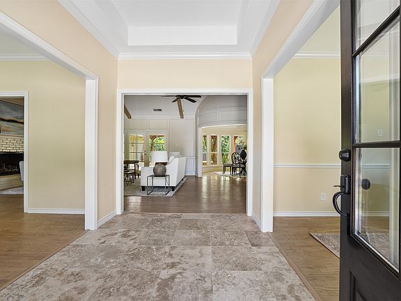 2nd image of 7050 Orchid Ln