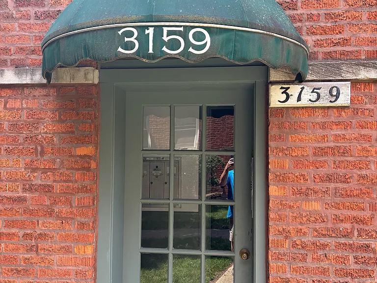 3159 W Argyle St #2B — Photo 14