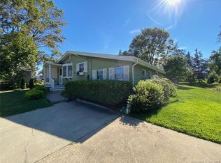 89 Old Kelsey Point Rd, Westbrook, CT 06498