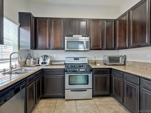 1490 De La Vina St, Chula Vista, CA 91913