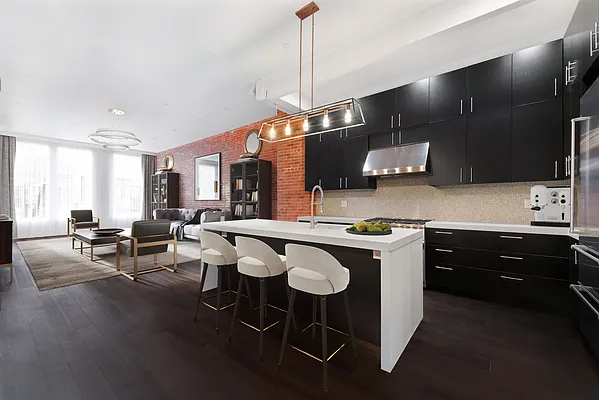 Rented by Compass | media 33