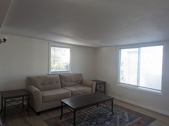 3rd image of 262 Taho Cir #47