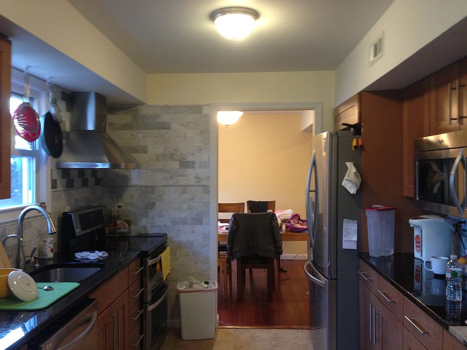 2nd image of 7 Linden Ln