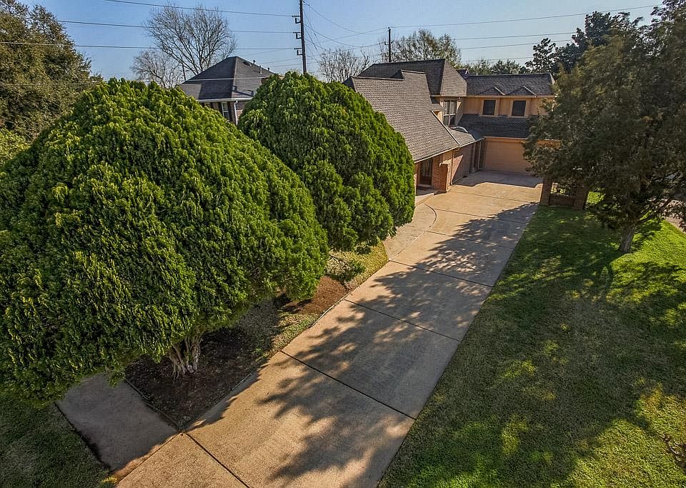 1st image of 1759 Creekside Dr