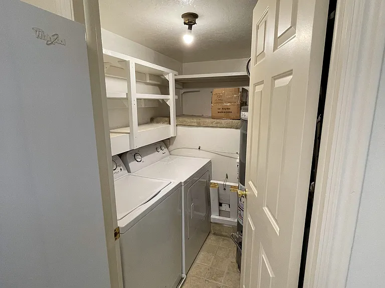 426 N Orchard Dr #17 — Photo 18