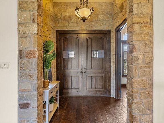 3rd image of 5150 Mandarin Way