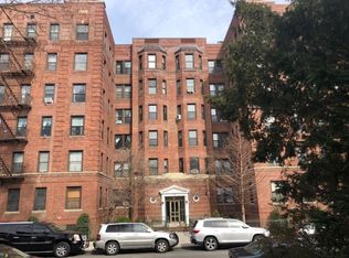 645 E 26th St, Brooklyn, NY 11210