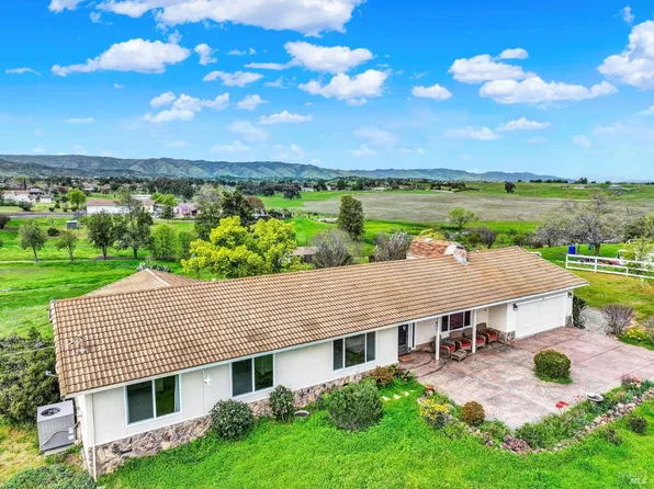 4481 Lakeview Drive, Vacaville, CA 95688