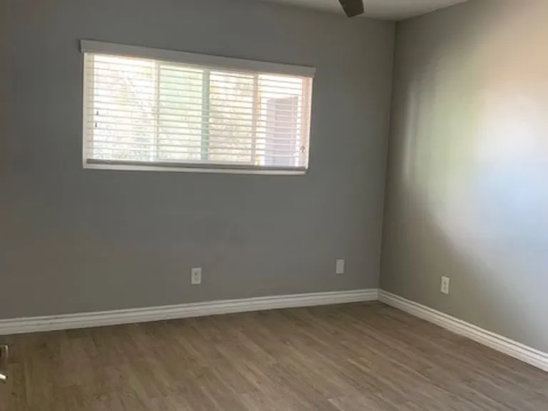 4545 Contour Blvd. — Photo 32