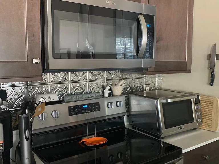 350 Fox Springs Cir #202 — Photo 5