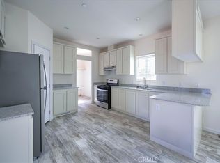 4853 Woodard Rd, Phelan, CA 92371