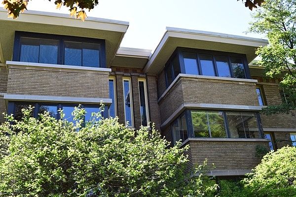 1st image of 175 Linden Ave APT 1