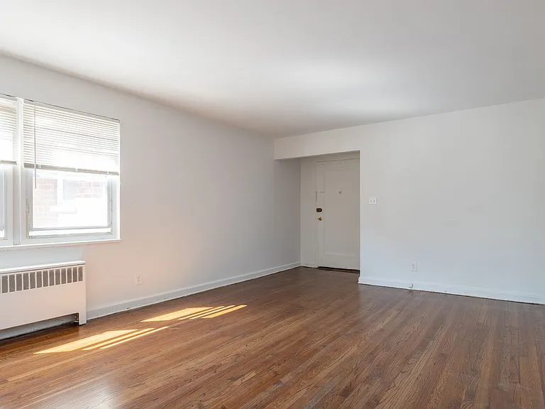 246 Edgar Pl — Photo 16