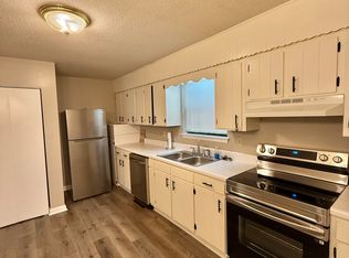 525 Sims Dr, Chattanooga, TN 37415