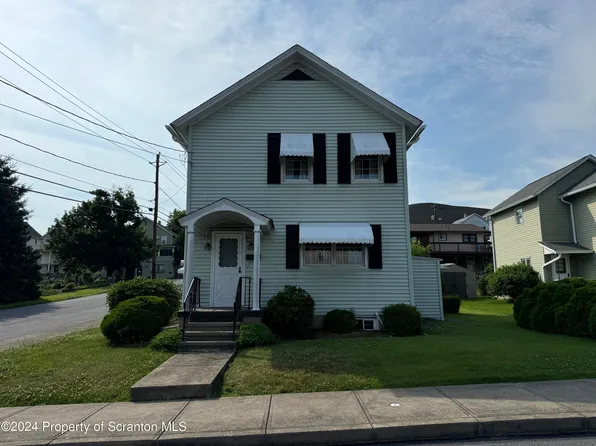 901 Albert St, Dickson City, PA 18519
