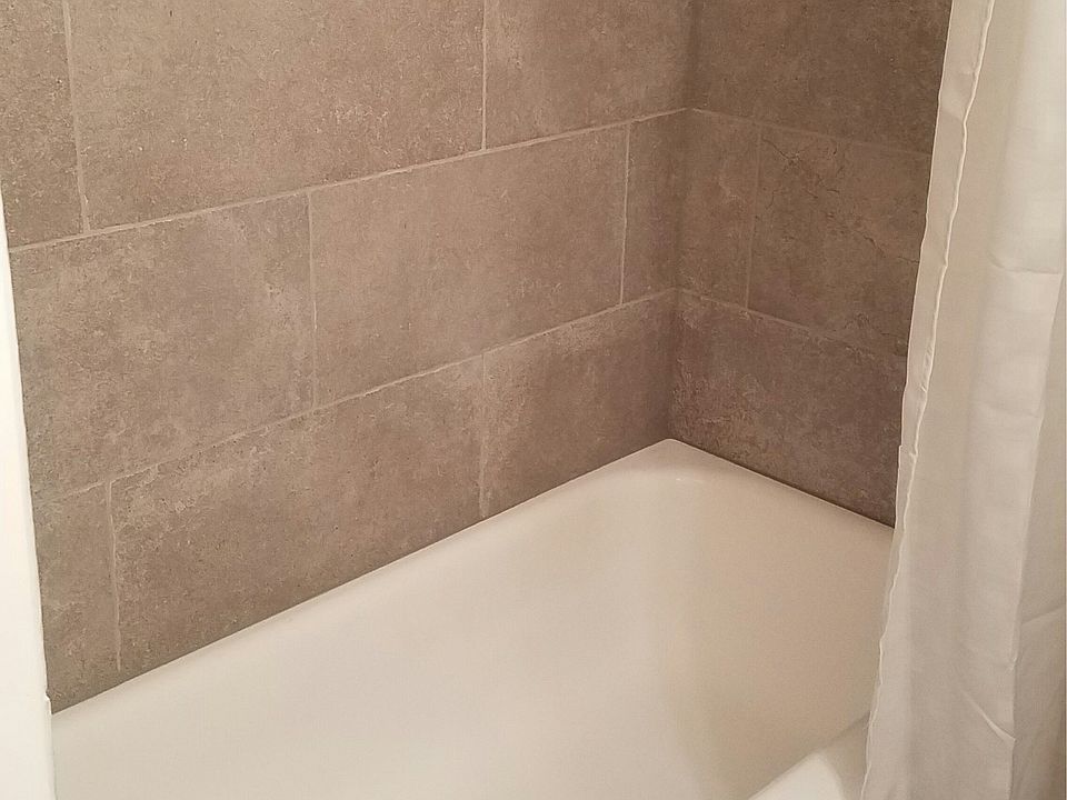 1st image of 3365 Christy Way S