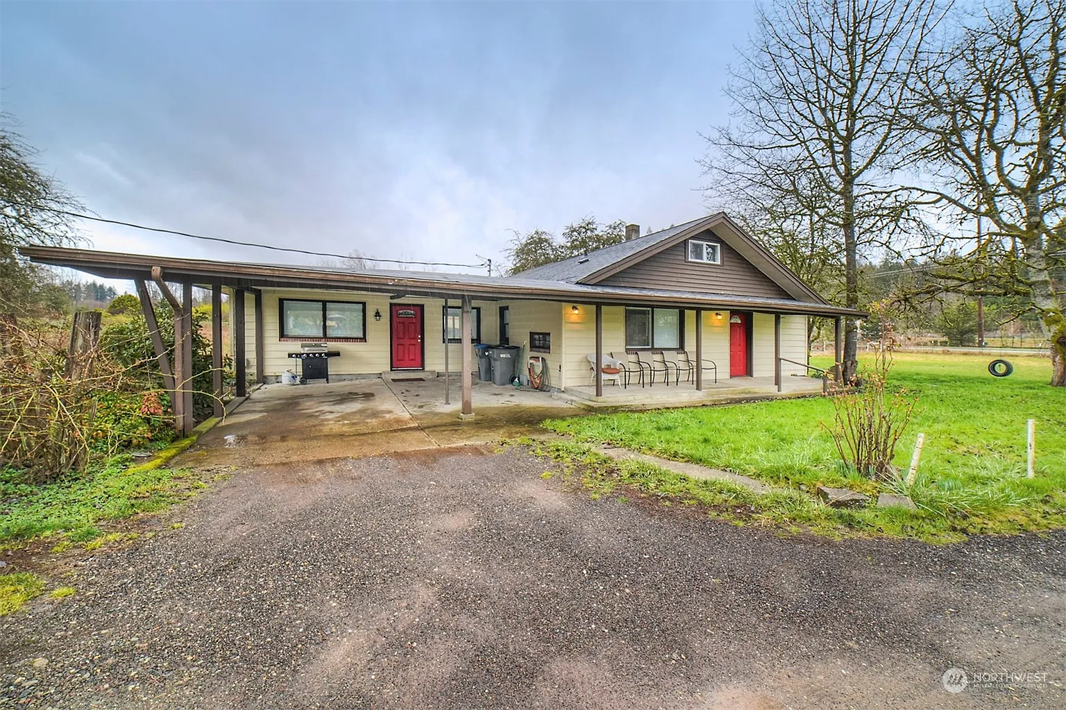 5695 Sidney Road SW photo 1