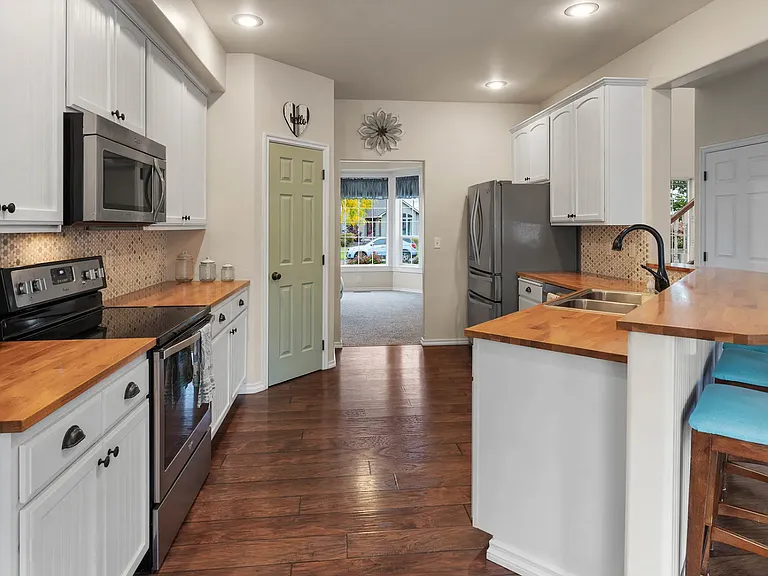 9824 N Jesse Ct — Photo 16