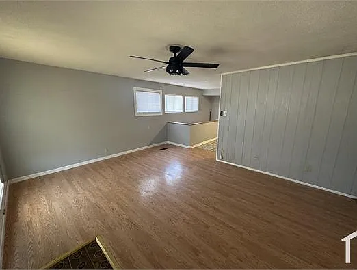 124 Glen Garry Rd — Photo 8