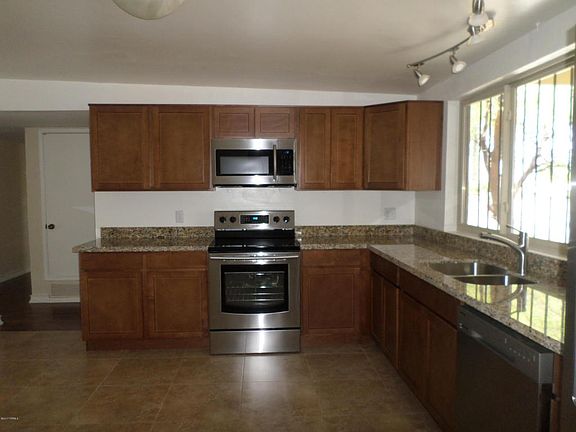 5th image of 430 N Citadel Ave