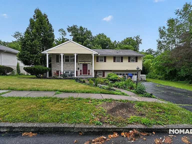 3131 Andrea Ave — Photo 1