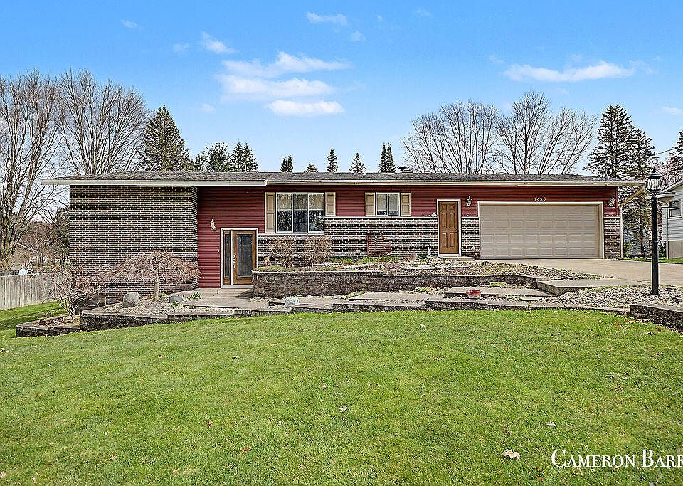 1st image of 6486 Packer Dr NE