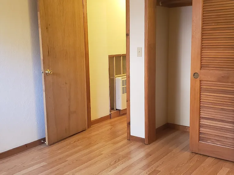 2260 Terrace Ave — Photo 18