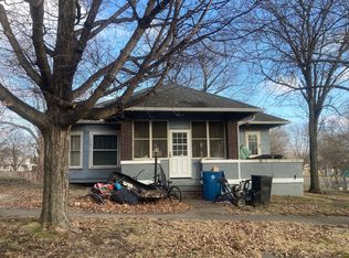 213 Sherman St, Depue, IL 61322