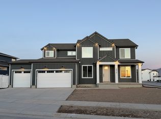 2970 N Kingbird Dr #621, Eagle Mountain, UT 84005