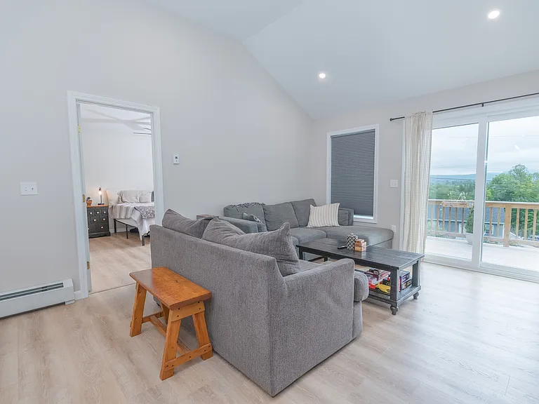 52 Clearview Dr — Photo 17