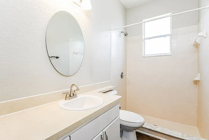 1209 Lake Loop — Photo 10