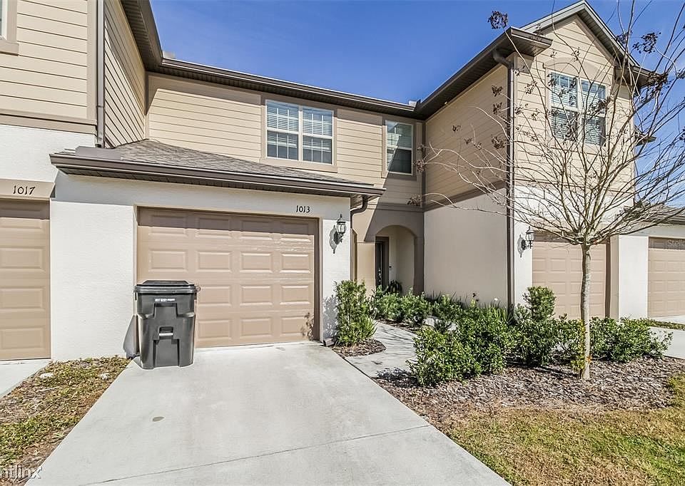 1st image of 1013 Pavia Dr