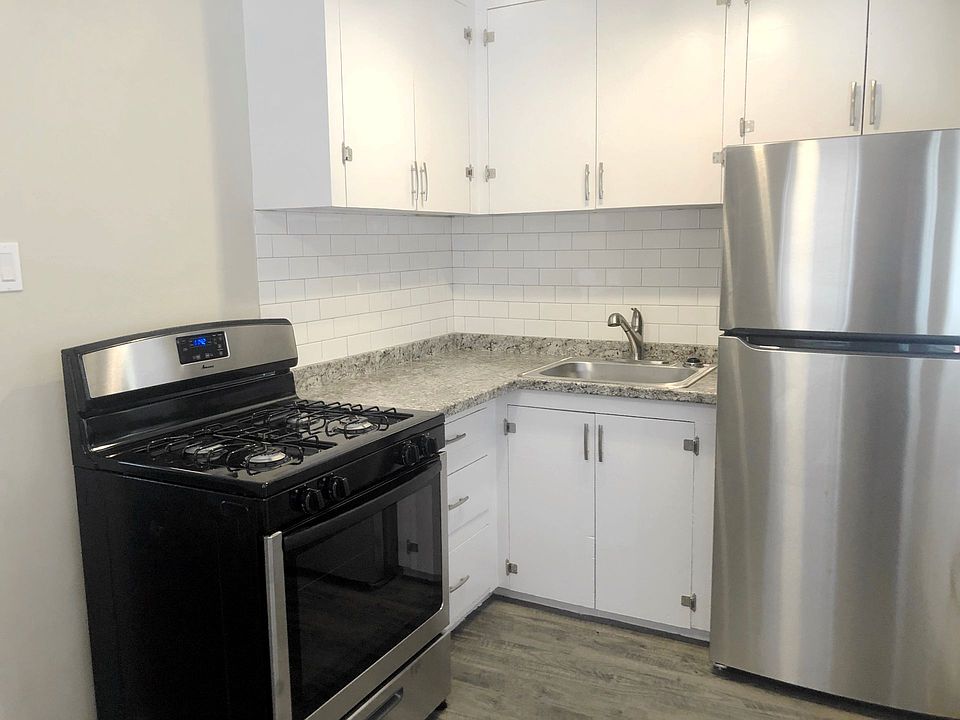 1st image of 123 W Grant Ave #E