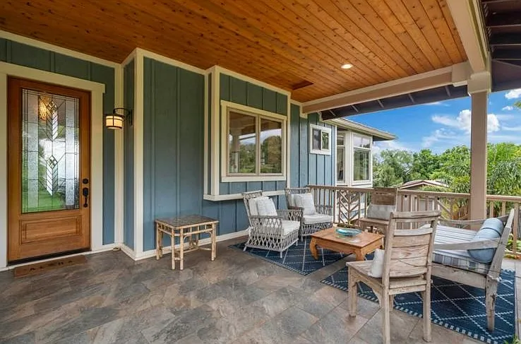 2 bed, 1950 sqft, $5,290 — Photo 3