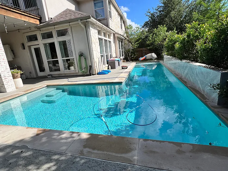 10832 Pointe View Dr — Photo 2