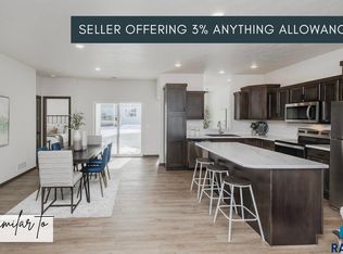 5517 E Lumin St, Sioux Falls, SD 57108