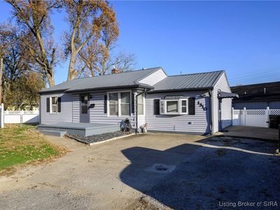1310 Peach Road, Jeffersonville, IN, 47130