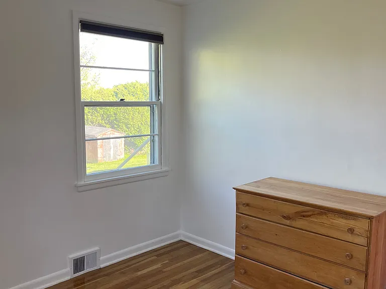Bedroom #1