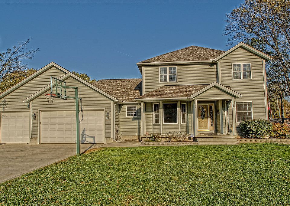 1st image of 35685 W Island Dr