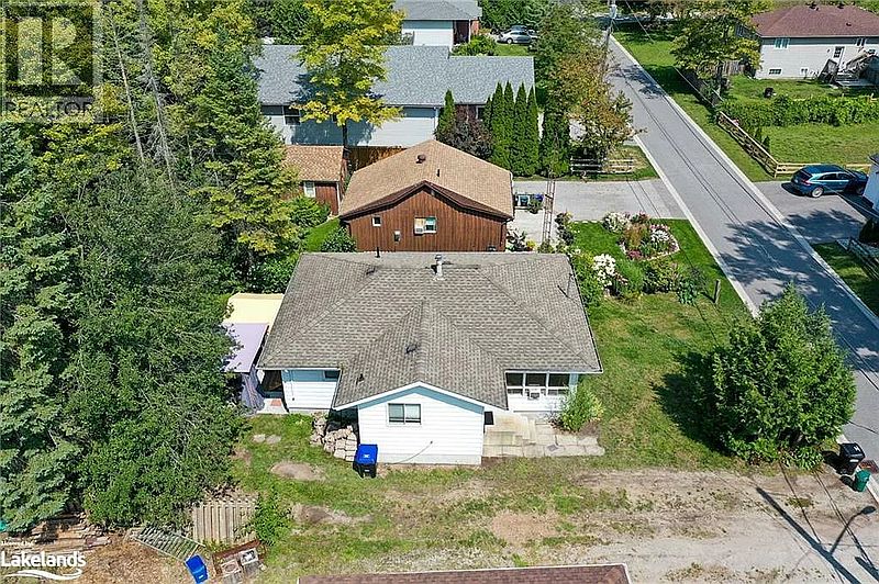 Wasaga Beach House for rent - 3 Bedrooms — photo 13