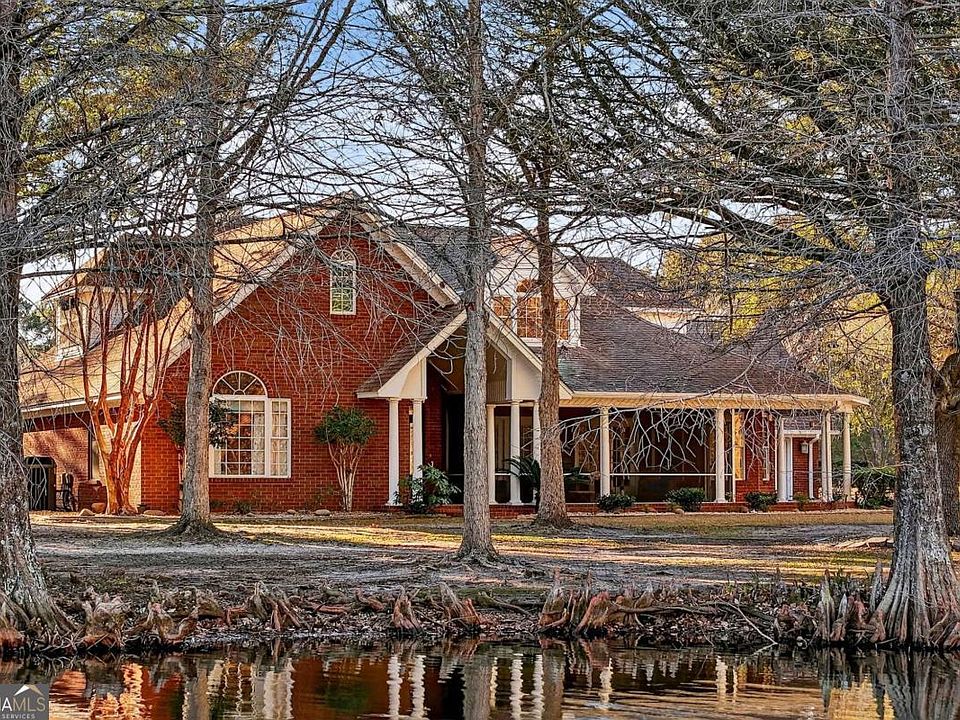 1st image of 1063 Old Olive Branch Rd