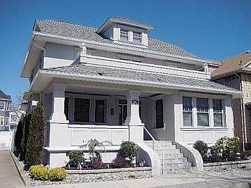 1st image of 851 Plaza Pl