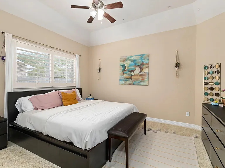 8407 Iron Tree Ln — Photo 6