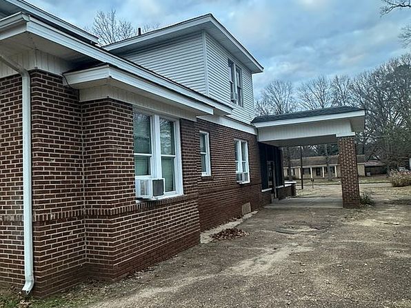 246 George Payne Cossar Blvd, Charleston, MS 38921