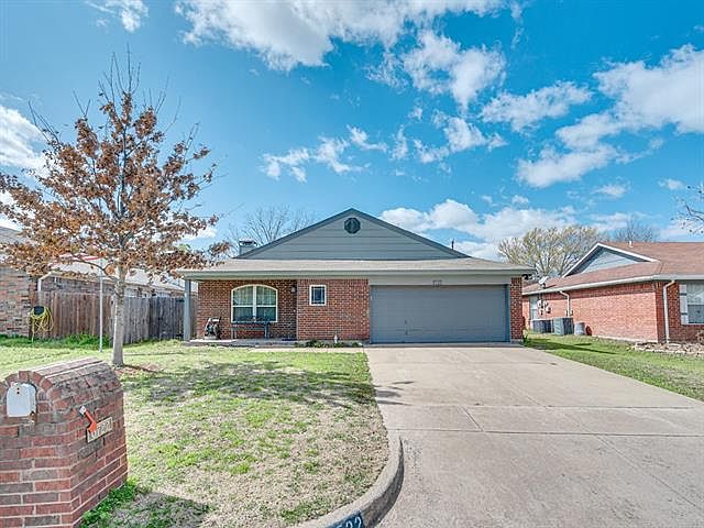 1st image of 6722 Cherrytree Dr