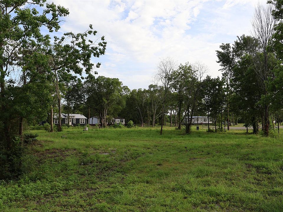 2nd image of 496 Road 48619