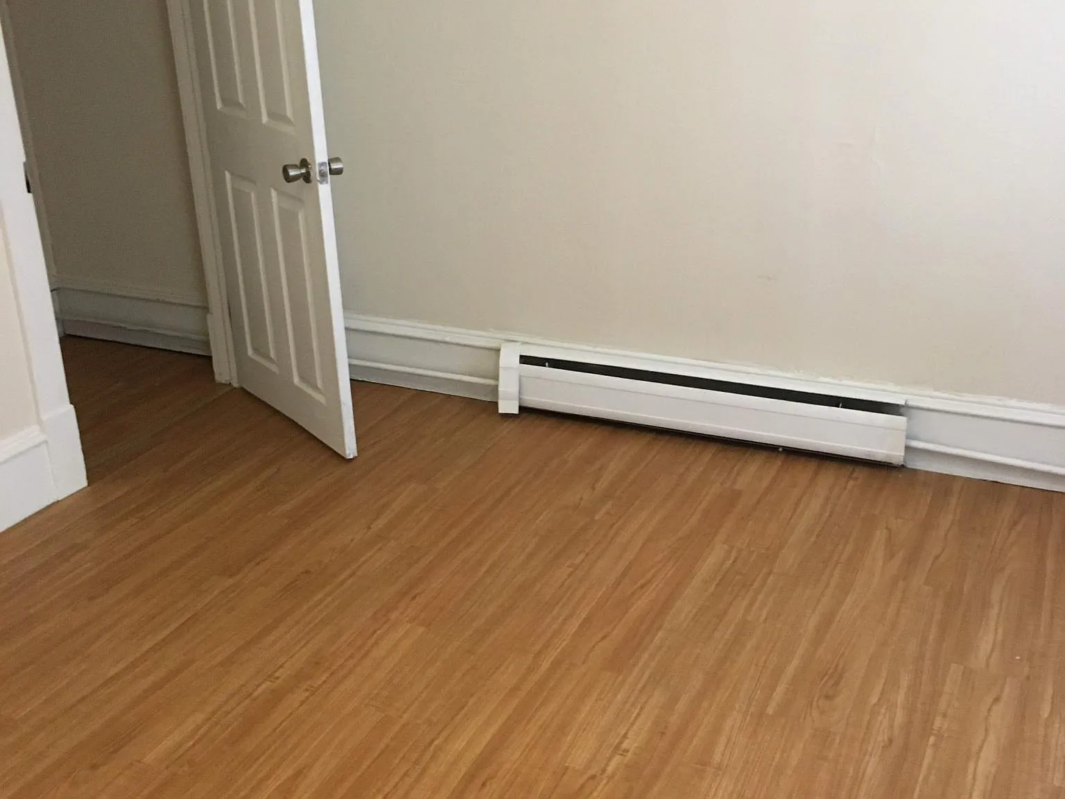 2 bed, 800 sqft, $900 — Photo 3