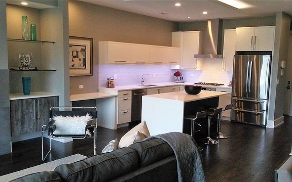 2nd image of 3053 W Armitage Ave #2F