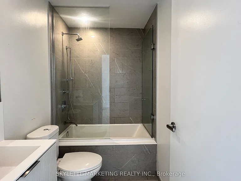 16 Bonnycastle St #2807 — Photo 8