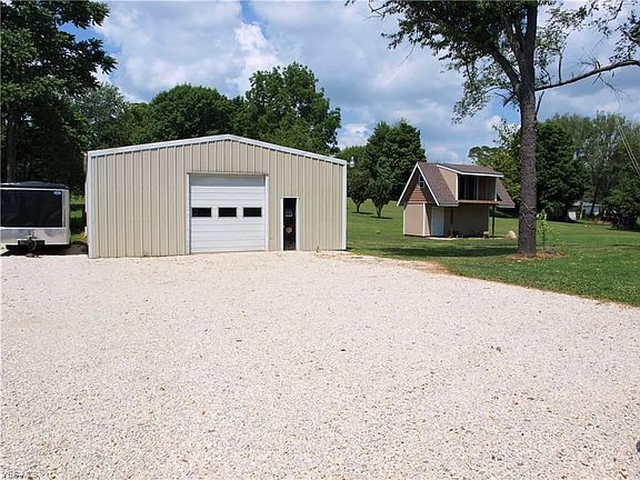 2nd image of 11749 Hilldale Dr
